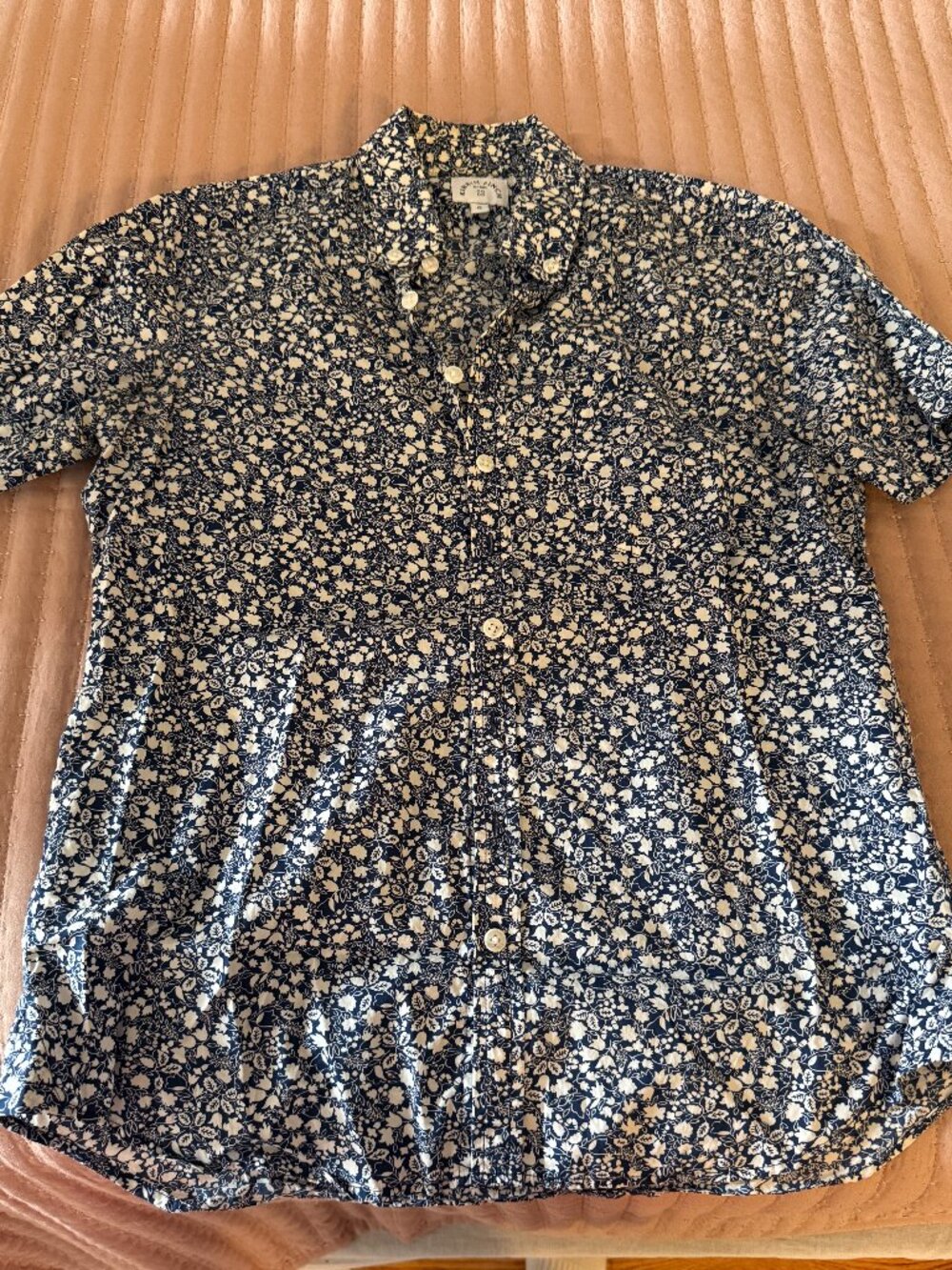 Kirrin Finch Short Sleeve button down - size 6 (runs small!)